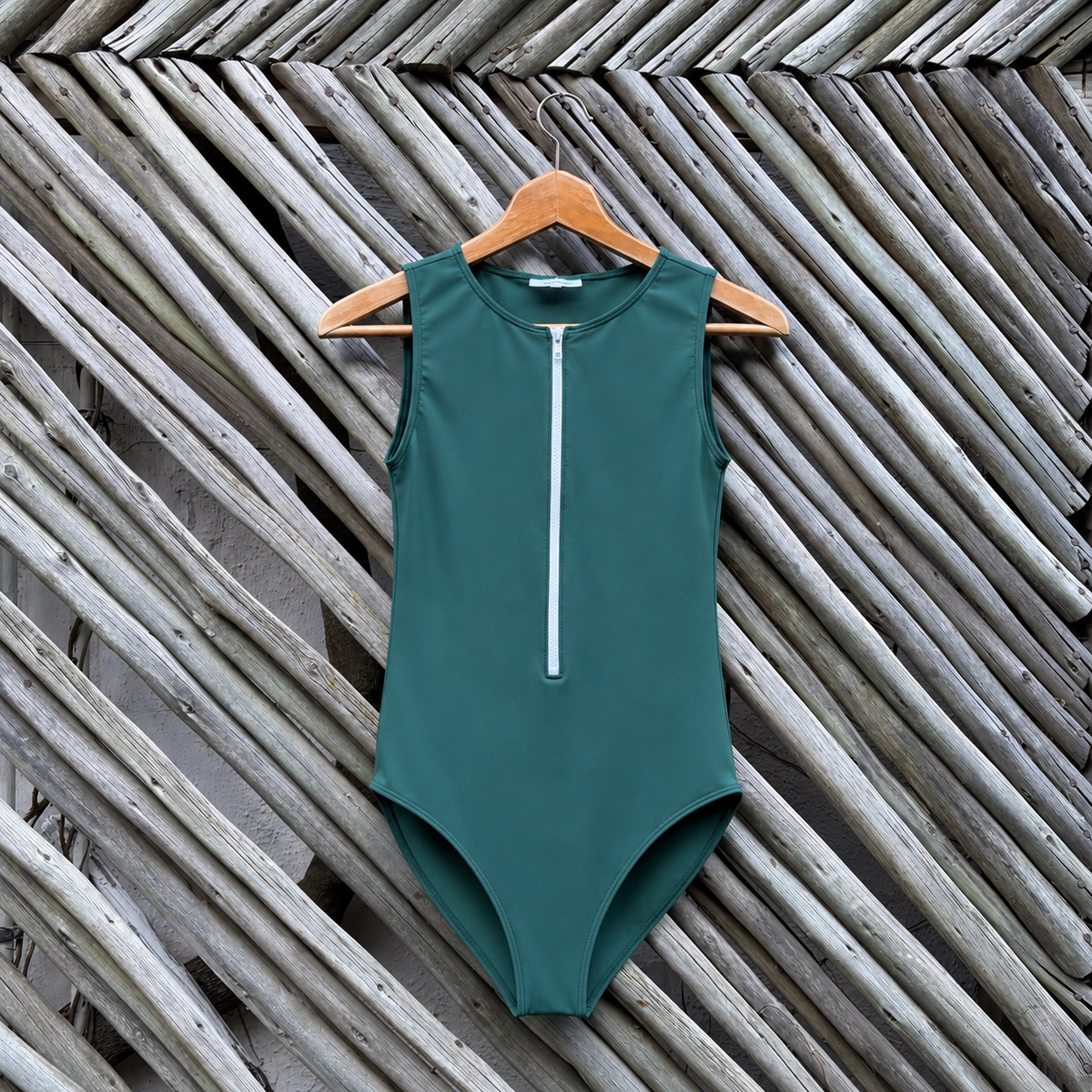 Fynbos Sleeveless Front Zip
